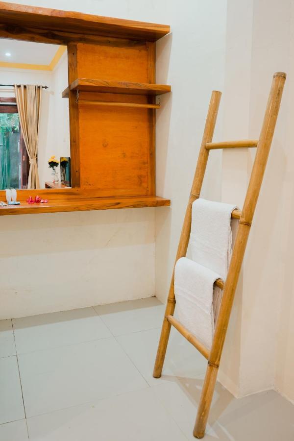 Zamzam Anjani Villa Lombok Praya Dış mekan fotoğraf